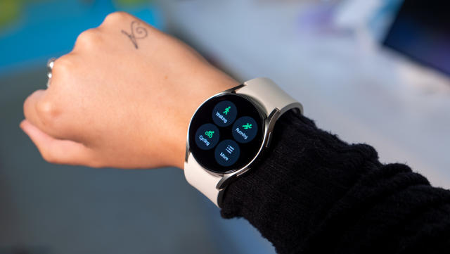 Samsung galaxy watch sales active sale