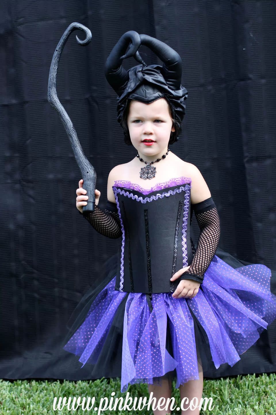 17) DIY No Sew Maleficent Costume