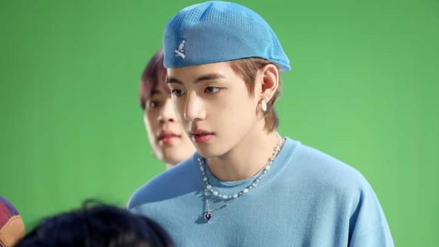 BTS V aka Kim Taehyung's best moments from Paris; singer teases