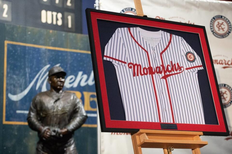 The former Kansas City T-Bones have adopted the name of the Negro Leagues’ Kansas City Monarchs, and they open the season May 18 at Legends Field.