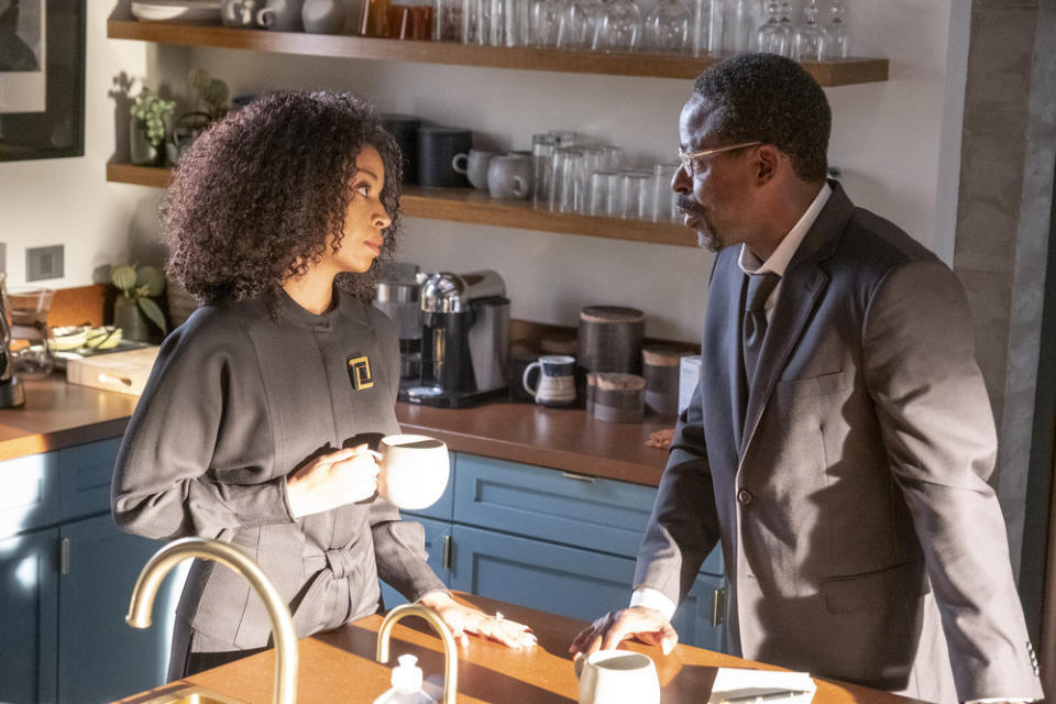 THIS IS US — “Us” Episode 618 — Pictured: (l-r) Susan Kelechi Watson as Beth, Sterling K. Brown as Randall - Credit: NBC