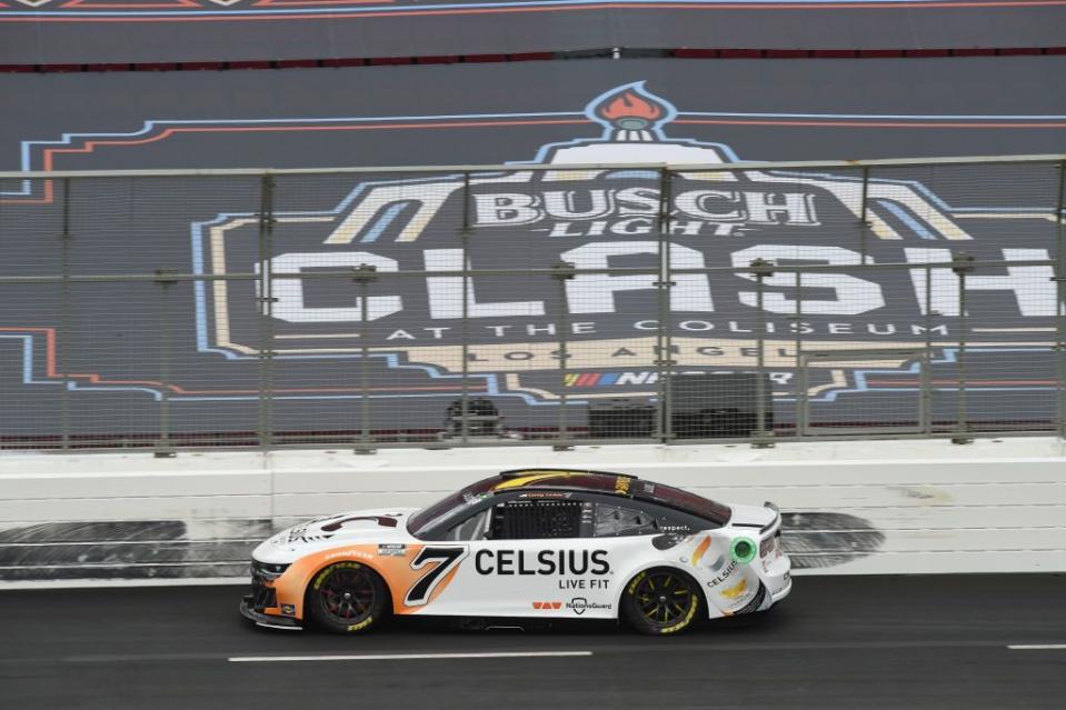 auto feb 03 nascar cup series busch light clash at the coliseum