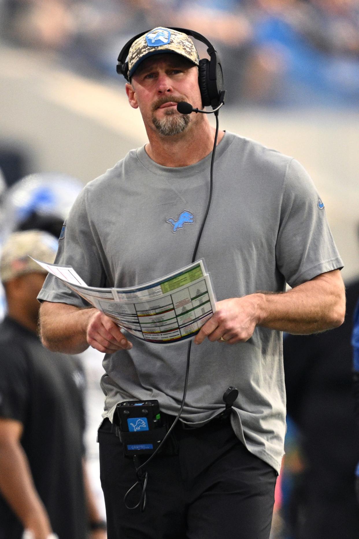 Detroit Lions head coach Dan Campbell looks on during the first half against the Los Angeles Chargers at SoFi Stadium on November 12, 2023 in Inglewood, California.
