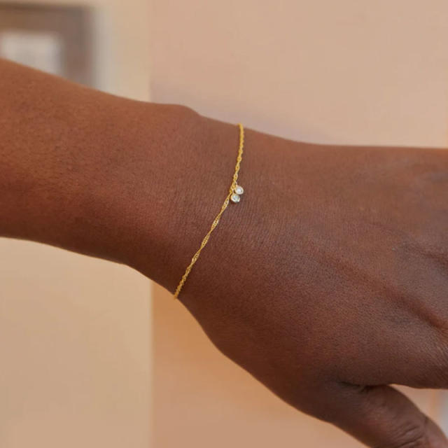 What You Must Know Before Getting a Permanent Bracelet - PureWow