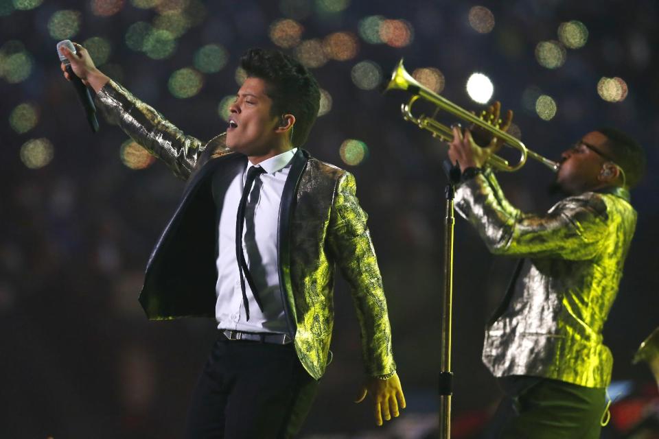 Bruno Mars performs during the halftime show of the NFL Super Bowl XLVIII football game Sunday, Feb. 2, 2014, in East Rutherford, N.J. (AP Photo/Paul Sancya)