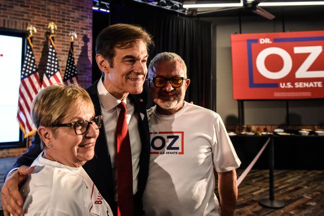 Republican U.S. Senate candidate Mehmet Oz with supporters on May 17 in Newtown, Pennsylvania. He narrowly won his primary and faces Lt. Gov. John Fetterman (D) in the general electiton. (Photo: Stephanie Keith via Getty Images)