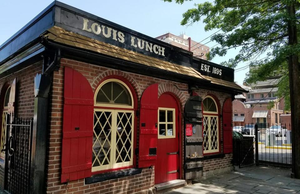 Louis’ Lunch (New Haven, Connecticut)