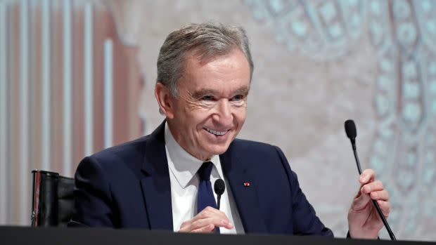 Bernard Arnault Is on Top as Jeff Bezos Loses Throne of the Richest Man
