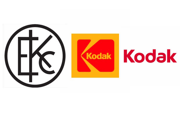 <b>Kodak</b><br><br>La multinacional fotográfica es una de las que más ha cambiado su logo. El primero, a la izquierda, data del año 1907. Se cambió en 1935, pero no fue hasta 1971 cuando fue tomando su famosa forma. El último diseño, del 2006, es mucho más sencillo (Wikimedia Commons)