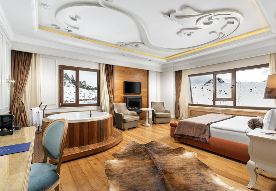 The King Suite at Kaya Palazzo Ski & Mountain Resort