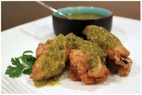 Salsa Verde Chicken Wings