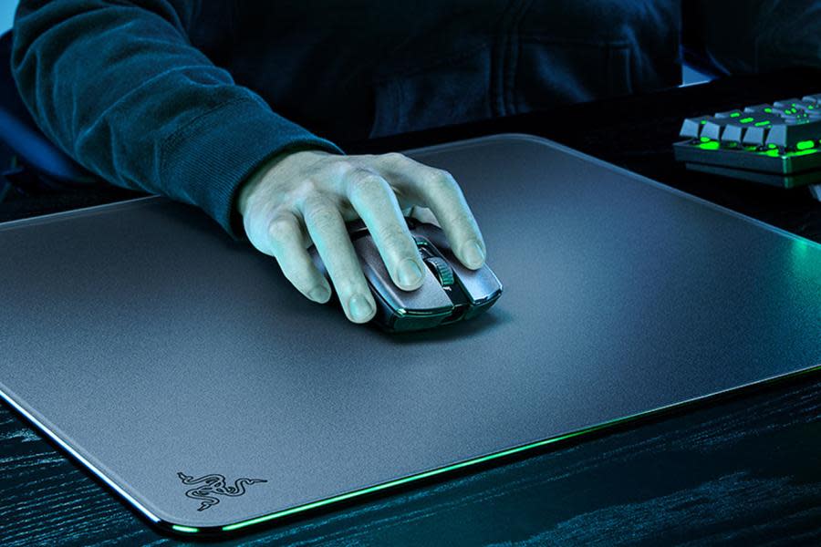 No confundas un mousepad con un arma: las inesperadas advertencias del nuevo producto de Razer