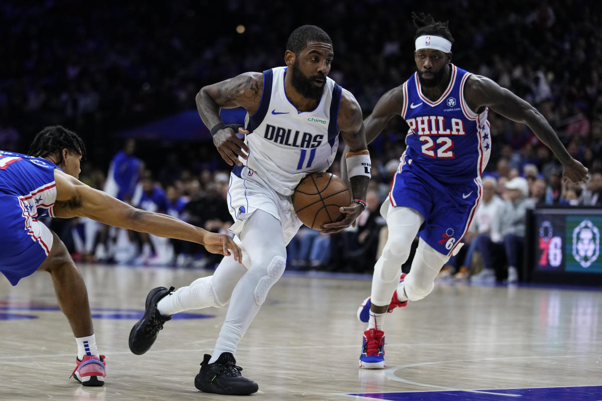 Luka Doncic's Mavs Pull Away Late for Blowout Win Over Sixers in