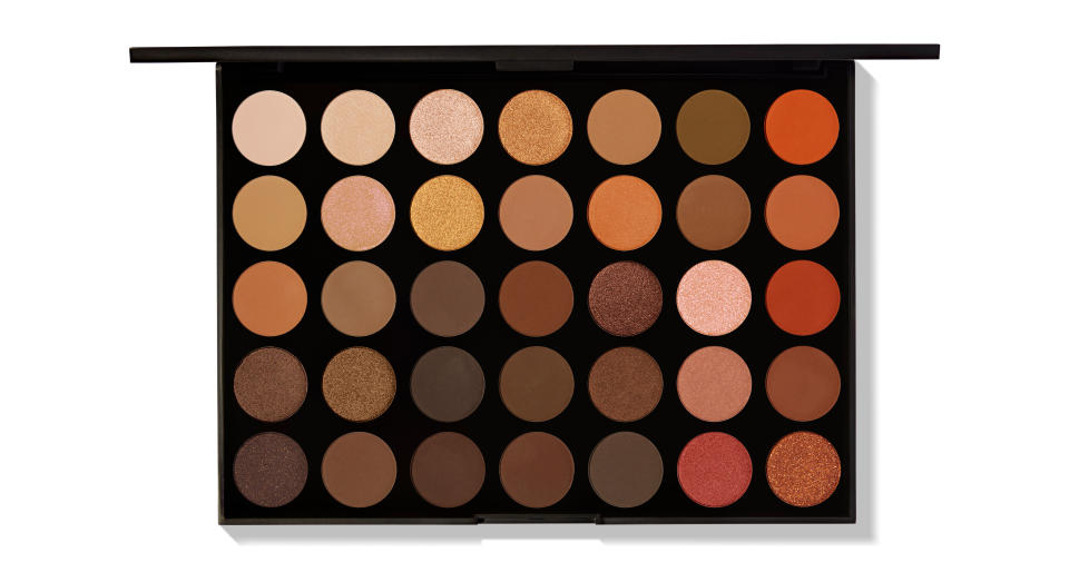 This palette is a beautiful mix of wearable warm neutrals that give you effortless versatility whether you are after a daytime look or full-on glam. <a href="http://tidd.ly/35f0a95b" rel="nofollow noopener" target="_blank" data-ylk="slk:Shop now;elm:context_link;itc:0;sec:content-canvas" class="link ">Shop now</a>.