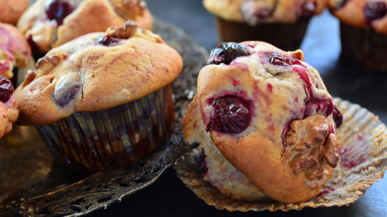 almond flour cherry muffins