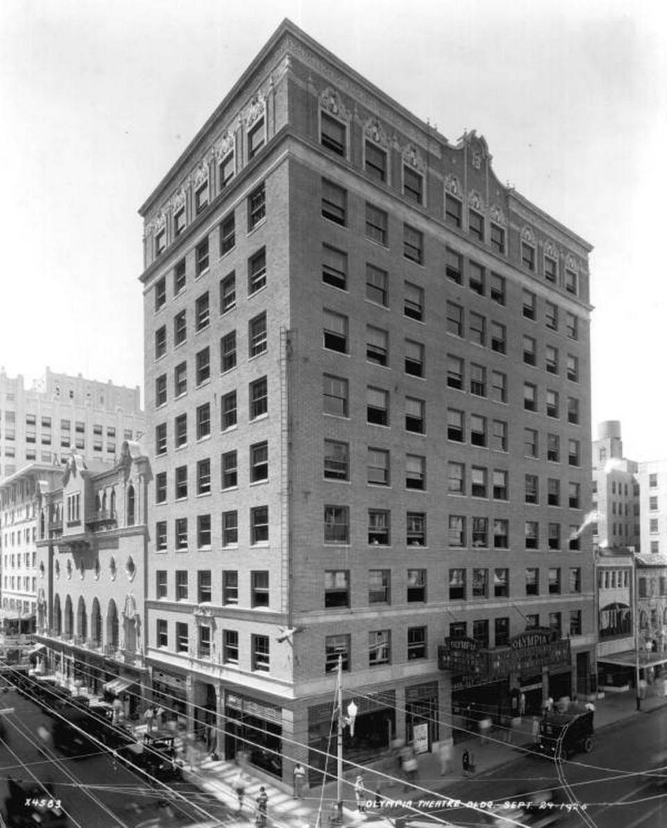 El Olympia en el downtown de Miami en 1926, cuando se inauguró bajo la operación de Publix Theatres Corporation.