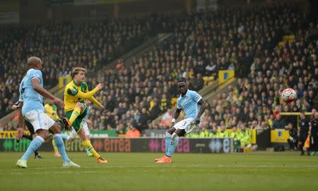 Norwich City's Patrick Bamford hits the crossbar. Norwich City v Manchester City - Barclays Premier League - Carrow Road - 12/3/16. Action Images via Reuters / Tony O'Brien Livepic