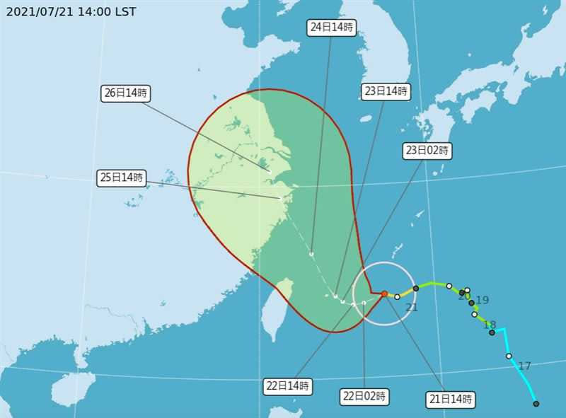 烟花緩步進逼，氣象局發布海警。（圖／翻攝自中央氣象局）