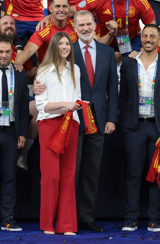 La infanta Sofía con el rey Felipe VI en la final de la Eurocopa 2024