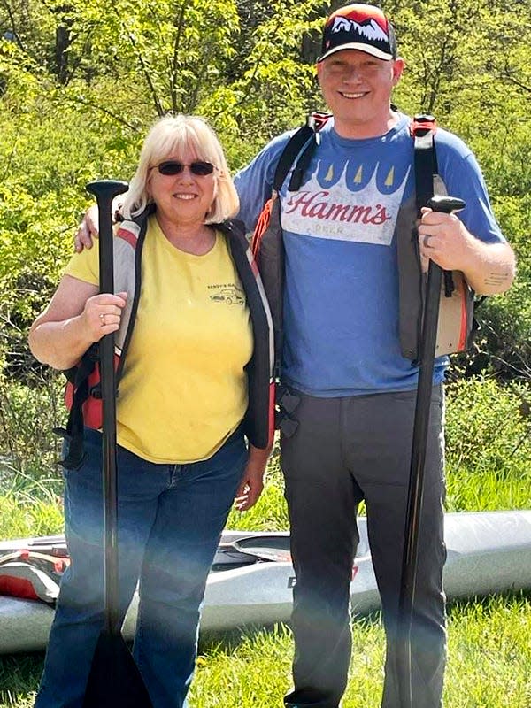 Mary Anne and Tim Reichart turned in a solid performance at the 2023 Wayne County Canoe Classic. This dynamic duo paddled their way to a third place finish in the Mixed Short Class.