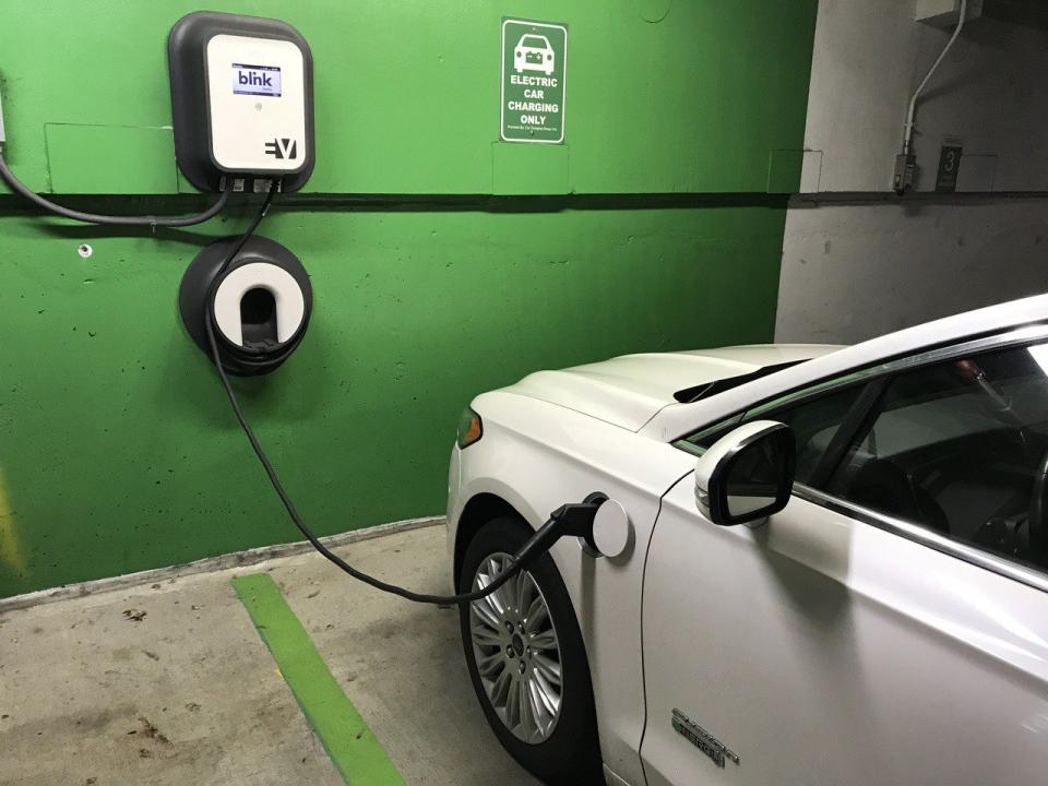 馬州新撥370萬元用於新增電動車充電站和充電口。(記者羅曉媛╱攝影)
