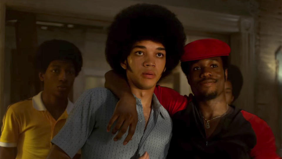 The Get Down n'aura pas eu droit à plus de deux saisons non plus. La série créée par Baz Luhrmann et Stephen Adly Guirgis a été annulée en mai 2017. Son coût important a notamment été avancé parmi les raisons de l'annulation, mais les fans ont reproché à la plateforme l'annulation d'une série si inclusive.