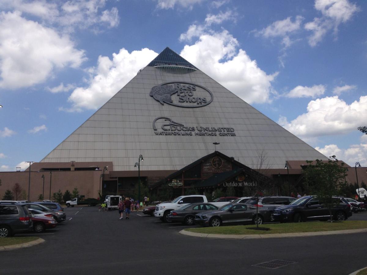 The world's 10th-tallest pyramid is a Bass Pro Shops megastore