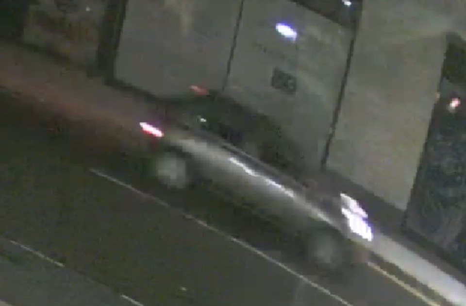 Police think the man they want to speak to has access to this silver car (Metropolitan Police/PA)