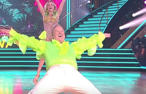 Sean Spicer’s ‘Dancing With the Stars’ Debut Draws Stunned Reactions: ‘I Can’t Believe This’