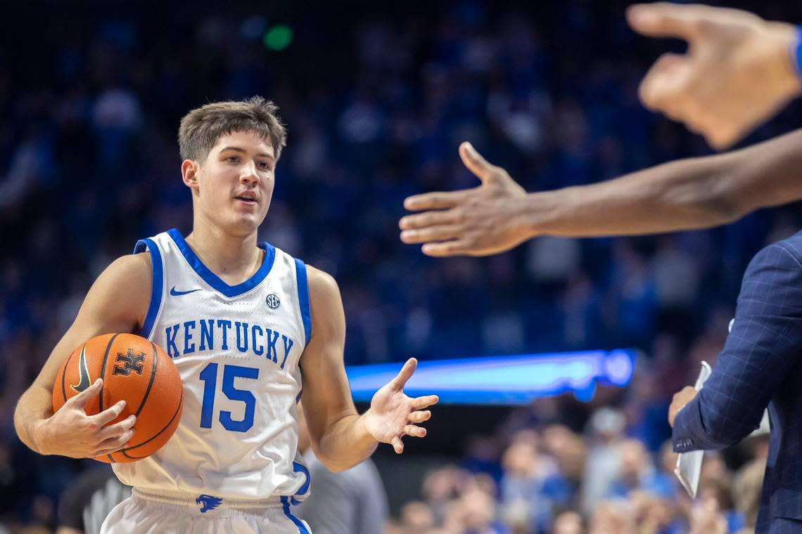 Kentucky guard Reed Sheppard earned national freshman of the year honors from the USBWA this season.