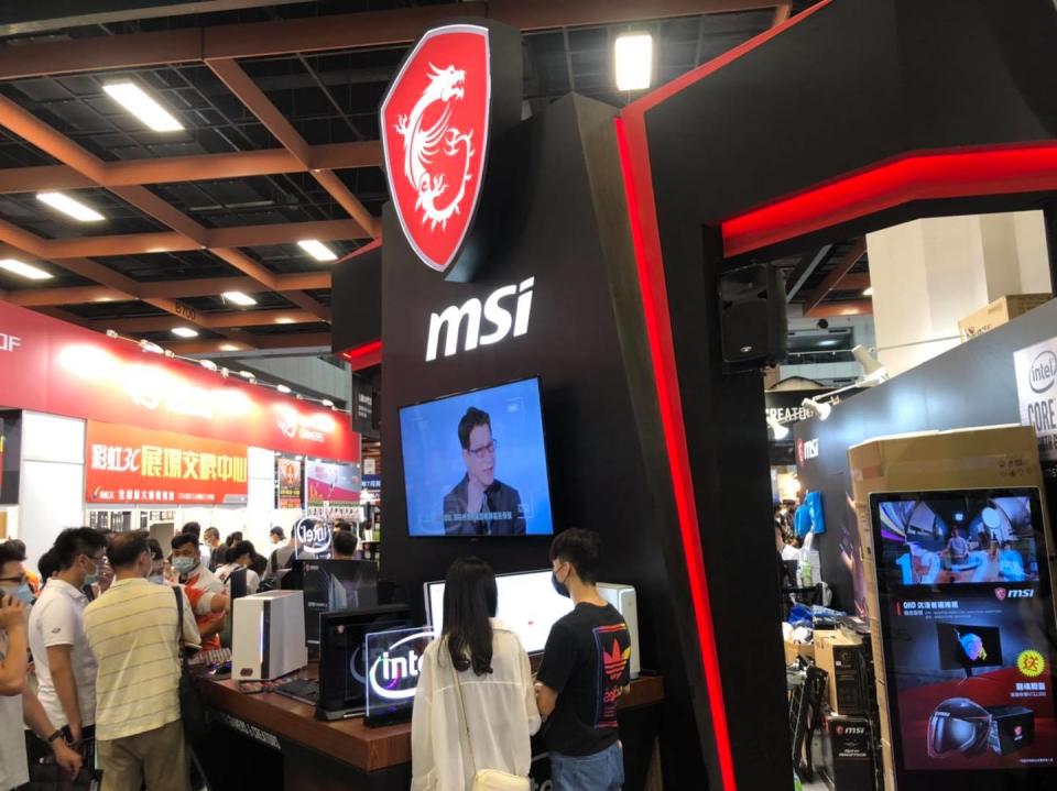 微星科技（MSI）驚傳墜樓事件，總經理江勝昌墜樓後不幸身亡。圖為微星參加展覽展攤，示意圖。   圖：取自微星臉書