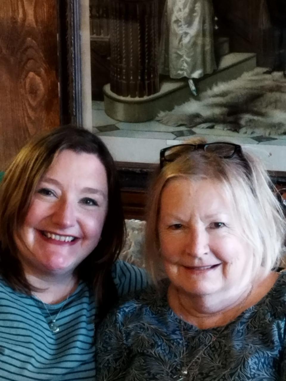 Hemmings pictured with her mum, who initially spotted the change in her eye. (Brain Tumour Research/SWNS)