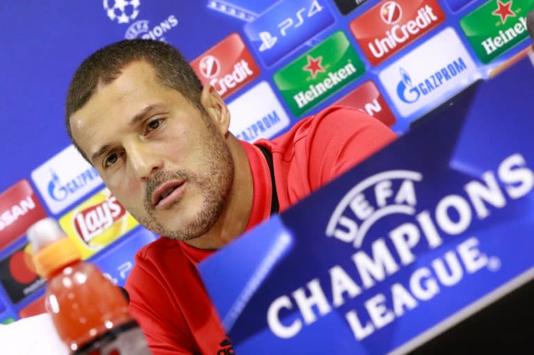 Benfica's Brazilian goalkeeper Julio Cesar attends a press conference on the eve of the UEFA Champions League football match SSC Napoli vs SL Benfica on September 27, 2016 in Naples