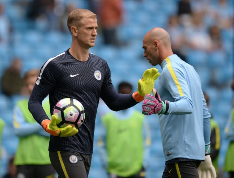 There is likely to be more fustration for Manchester City's unwanted goalkeeper Joe Hart (L) with Willy Caballero (R) taking the starting place against West Ham