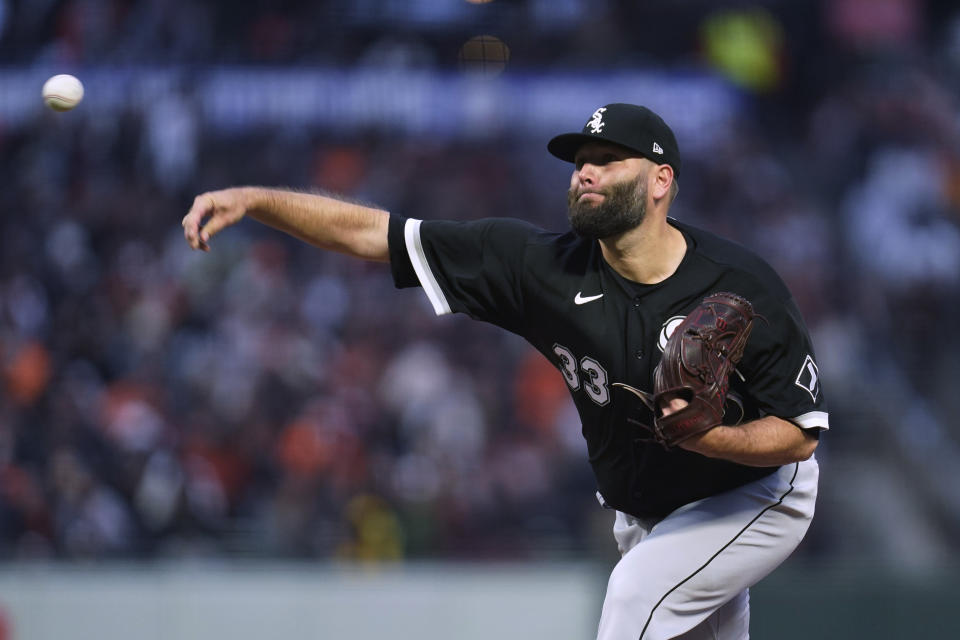 Chicago White Sox's Lance Lynn pitches during the third inning of the team's baseball game against the San Francisco Giants in San Francisco, Friday, July 1, 2022. (AP Photo/Eric Risberg)