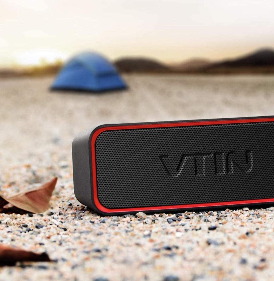 Vtin R2 Portable Bluetooth Speaker. Image via Amazon.