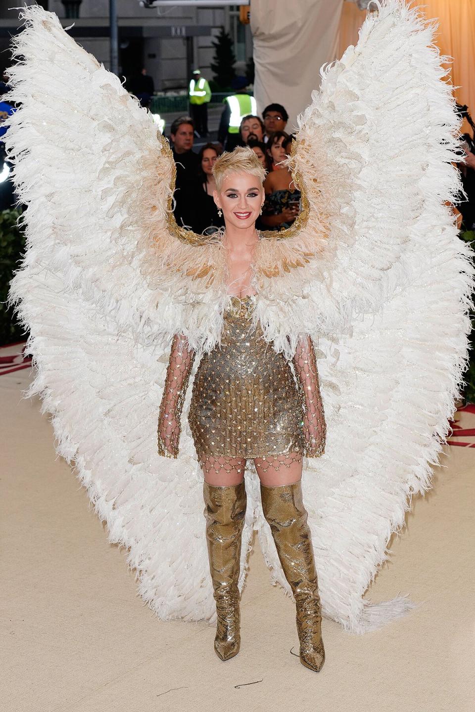 Heavenly Bodies: Fashion &amp; The Catholic Imagination Costume Institute Gala