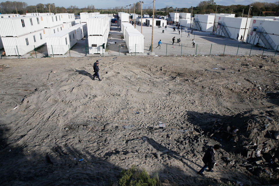 Clearing the ‘jungle’ migrant camp in Calais, France