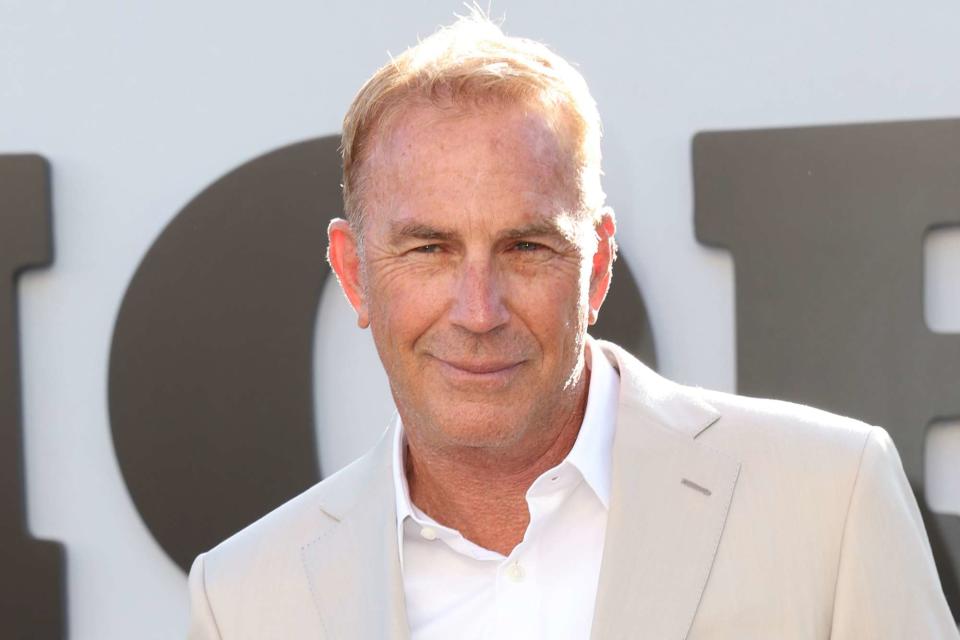 <p>Chelsea Lauren/Shutterstock</p> Kevin Costner 