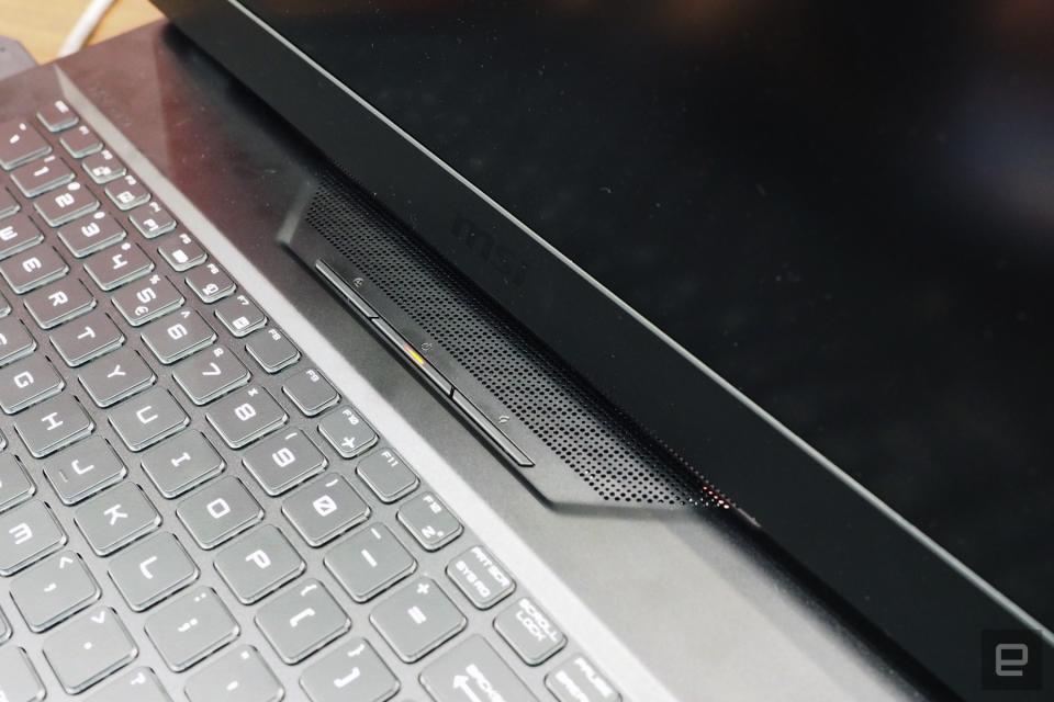 Images of the new laptop