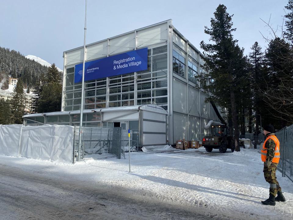 Construction of the press and media center in Davos.