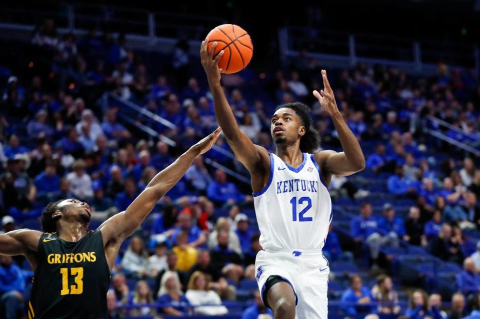 Antonio Reeves (12) made his first start as a Kentucky Wildcat in UK’s 96-56 win over North Florida Wednesday afternoon and scored 20 points with six rebounds. Silas Walker/swalker@herald-leader.com