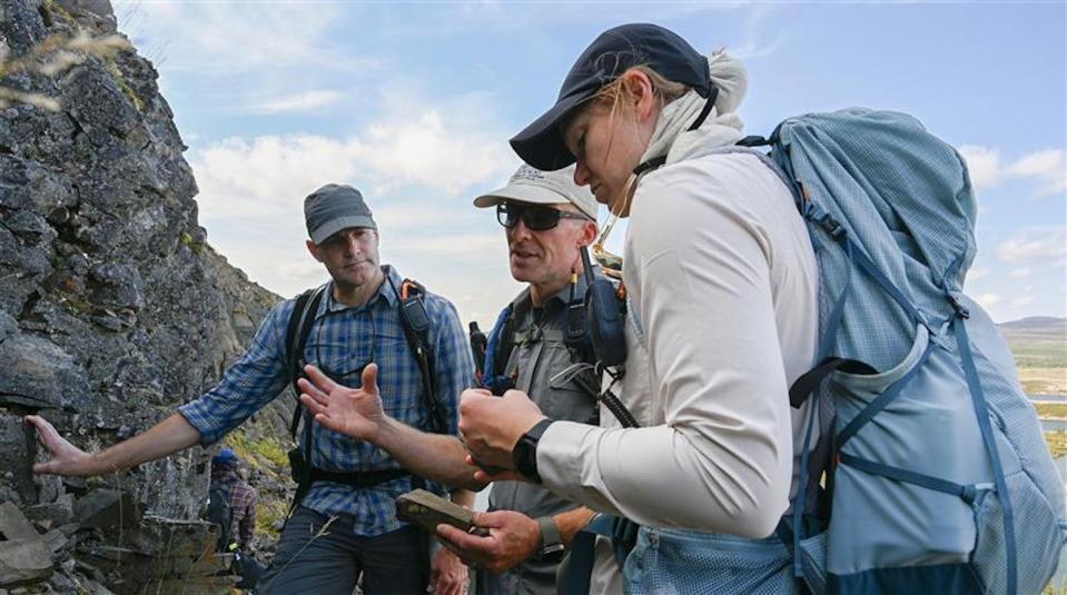 Canadian Space Agency astronauts Jeremy Hansen and Jenni Gibbons with Gordon Osinski at the Kamestastin Lake impact structure, Labrador. <a href="https://www.asc-csa.gc.ca/eng/multimedia/search/image/18645" rel="nofollow noopener" target="_blank" data-ylk="slk:(Canadian Space Agency);elm:context_link;itc:0;sec:content-canvas" class="link ">(Canadian Space Agency)</a>