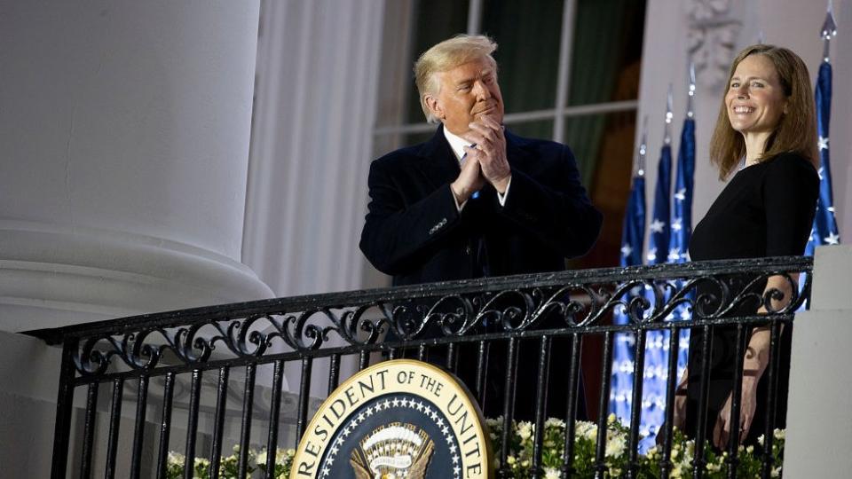 Trump y Amy Coney Barrett