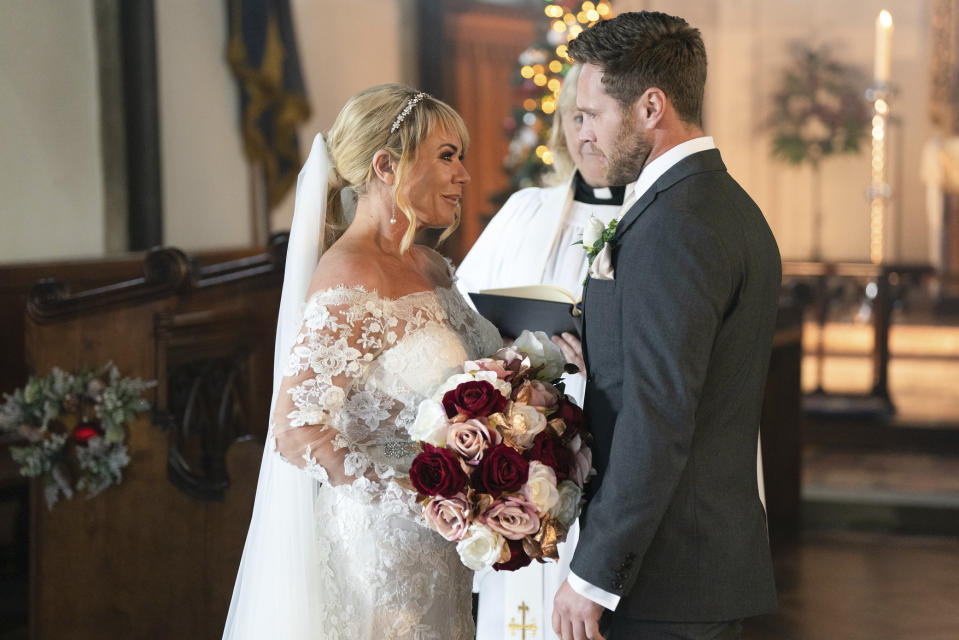 EastEnders,25-12-2023,6825,Sharon Watts (LETITIA DEAN);Keanu Taylor (DANNY WALTERS),****EMBARGOED TILL SUNDAY 10TH DECEMBER 2023****,BBC PUBLIC SERVICE,Jack Barnes/Kieron McCarron