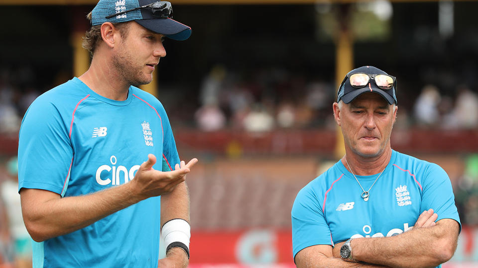 Stuart Broad and Graham Thorpe, pictured here before the fourth Ashes Test in Sydney.