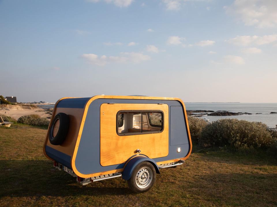 Carapate travel trailer