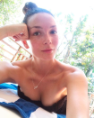 <p>Aussie singer Ricki-Lee has shared a makeup-free selfie to her Instagram and we think she looks stunning. She captioned the snap, "I went for a nice run on the beach and now I'm laying out in the sun listening to old rock n roll music! Some days you just have to do what is good for the soul! I hope you guys have a great weekend xxx".</p>