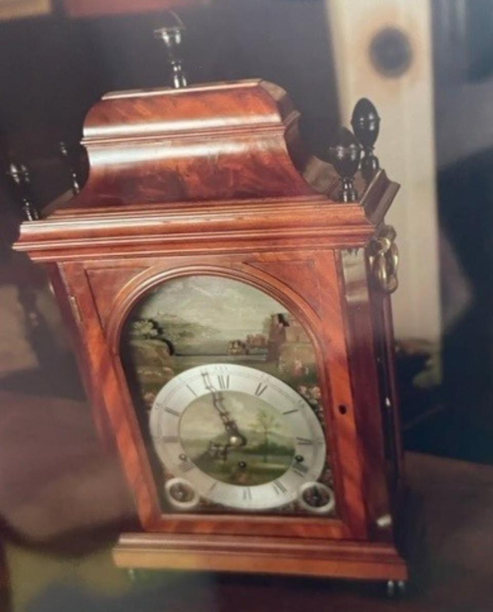 The Argus: The antique clock