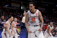 <p>Virginia Tech: 40/1<br>Via <a rel="nofollow noopener" href="http://www.vegasinsider.com/college-basketball/odds/futures/" target="_blank" data-ylk="slk:Vegas Insider;elm:context_link;itc:0;sec:content-canvas" class="link ">Vegas Insider</a> </p>